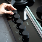 اجاق گاز شیشه ای 5شعله کن مدل PARDYC